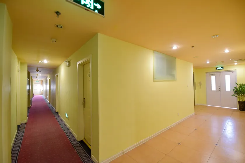 Home Inn Neo Tai'an Wanda Plaza University of Science and Technology West Campus - Image 1
