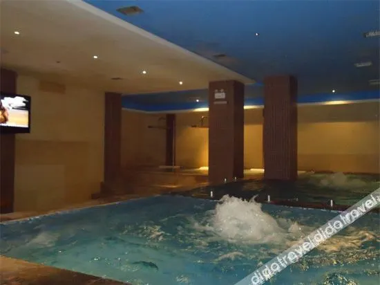 Tenglong Hotel - Image 1