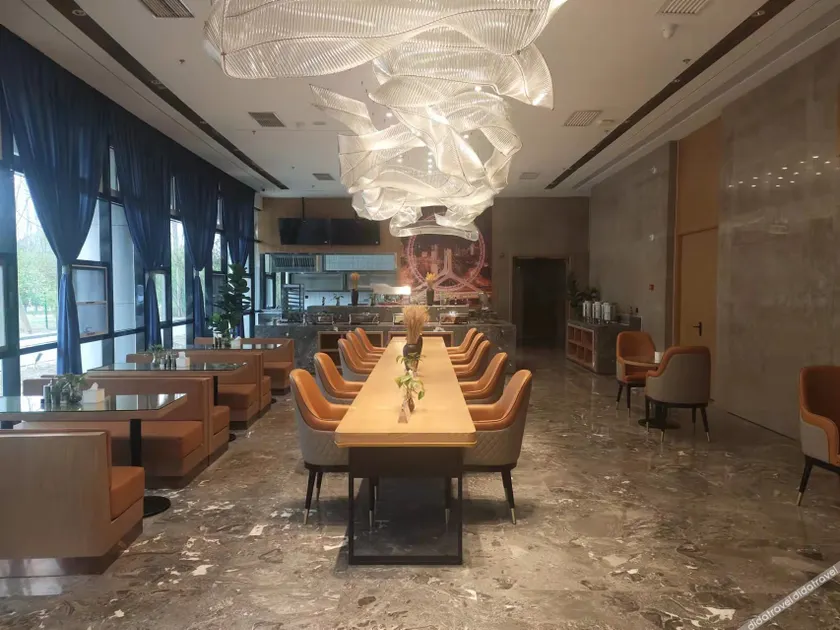 GreenTree Eastern Hotel Tianjin Wuqing District Wanda Plaza - Image 1