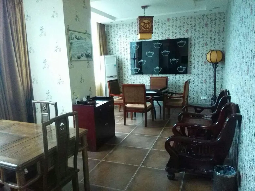 XiaoNanJing Fashion Hotel - Image 1