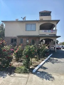 Motel 6 Richmond, CA – Civic Center - Image 1