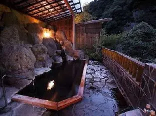 Ryokan Keisenkaku - Image 1
