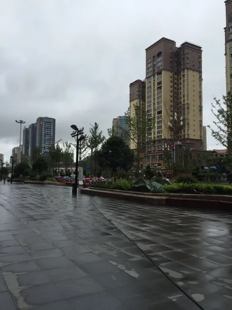 Pai Hotel Neijiang Wanda Plaza - Image 1