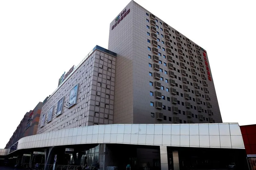Longemont Yashi Business Hotel (Zhongjie Street，Shenyang) - Image 1