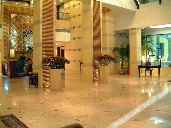 Tianhaoyuan Country Club - Image 1