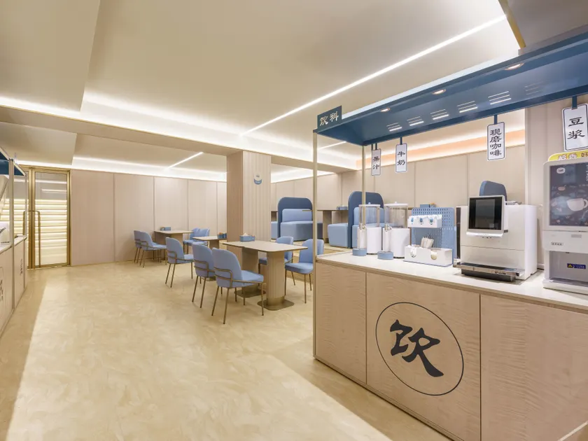 Hanting Hotel (Dalian Railway Station People's Square) - Image 1