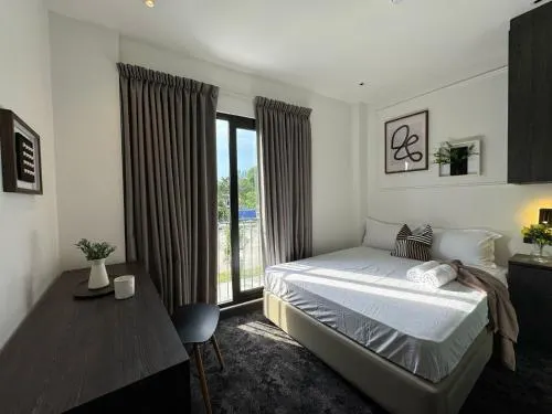 545 Residences - Extended stay property-- Min 6 nights - Image 1