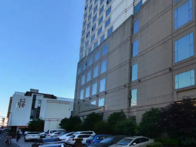 Ningbo Boteman Apartment - Image 1