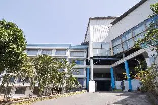Townhouse Royal Palms Hotel - Image 1