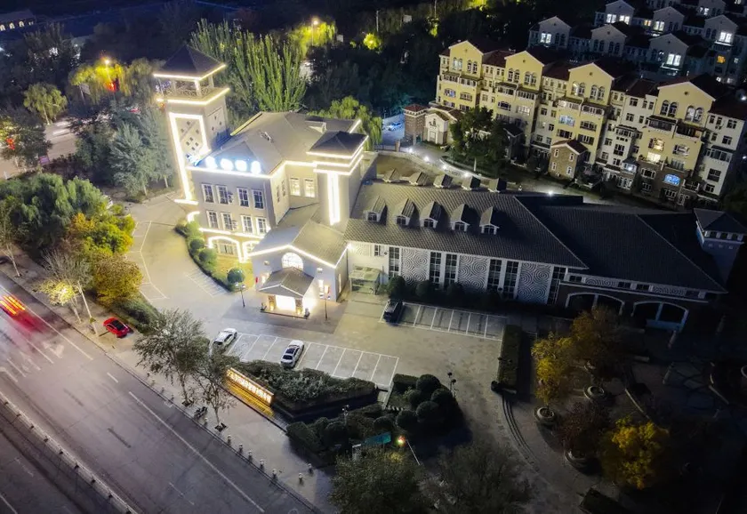 Saibo Hotel (Olympic Garden) - Image 1