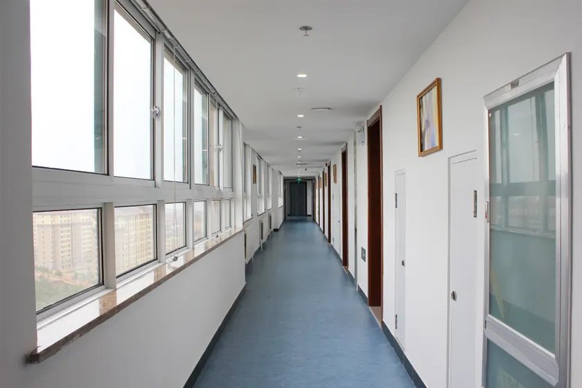 Bihai Yilin Holiday Hotel - Image 1