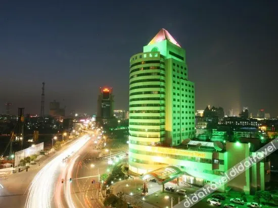 Huatong Hotel - Image 1
