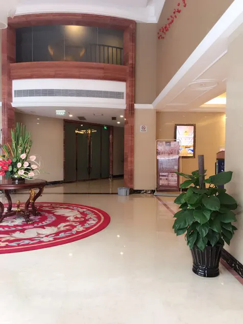 Happy Castle International Hotel - Image 1