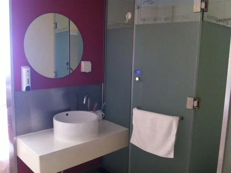 Hanting Hotel Madian Qiao - Image 1