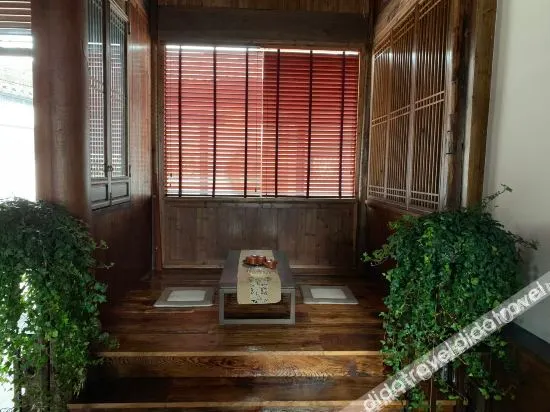 Bandetang Hostel - Image 1