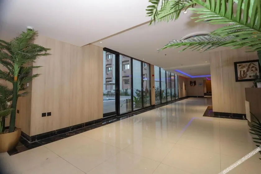 1800 degrees Hotel - Image 1