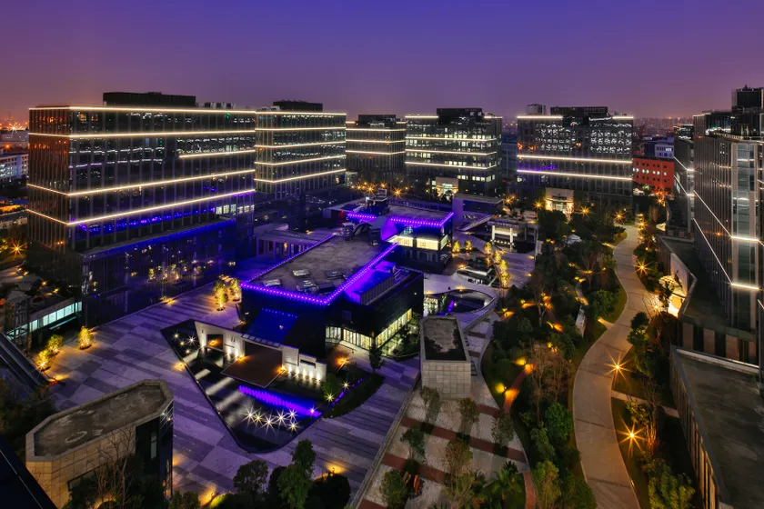 Sitc Zhongxin Hotel - Image 1