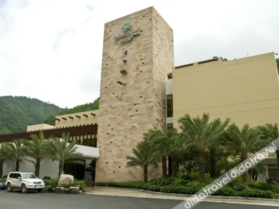 Lord Pan's Hotel - Image 1
