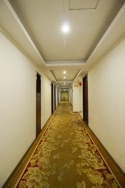 Jiajie Hotel (Haikou East Bus Station) - Image 1