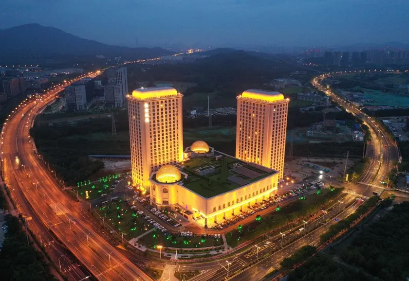 Baijin Hanjue Hotel - Image 1