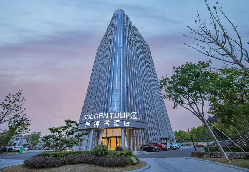 Huzhou Anji Tulip Hotel - Image 1