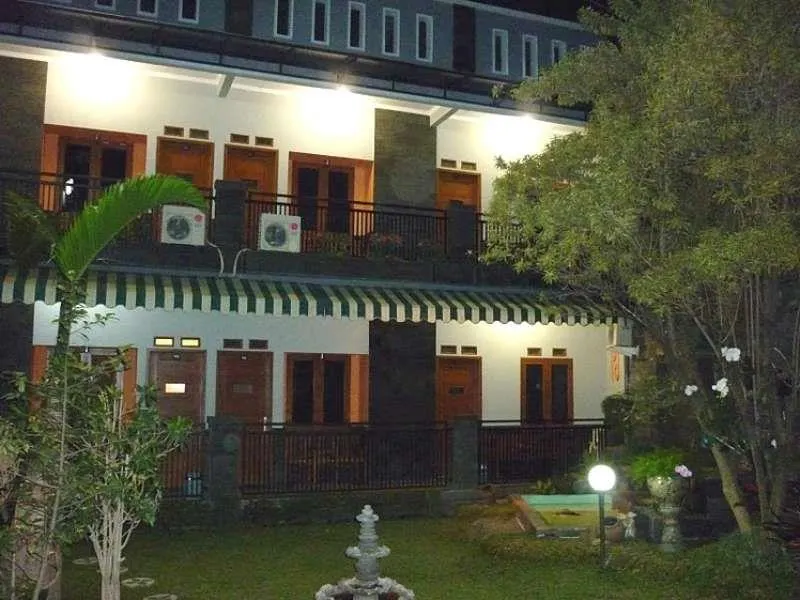 OYO 1446 Patradissa Hotel - Image 1