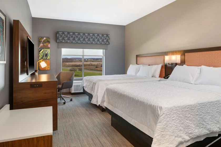Hampton Inn by Hilton Circleville - Image 1