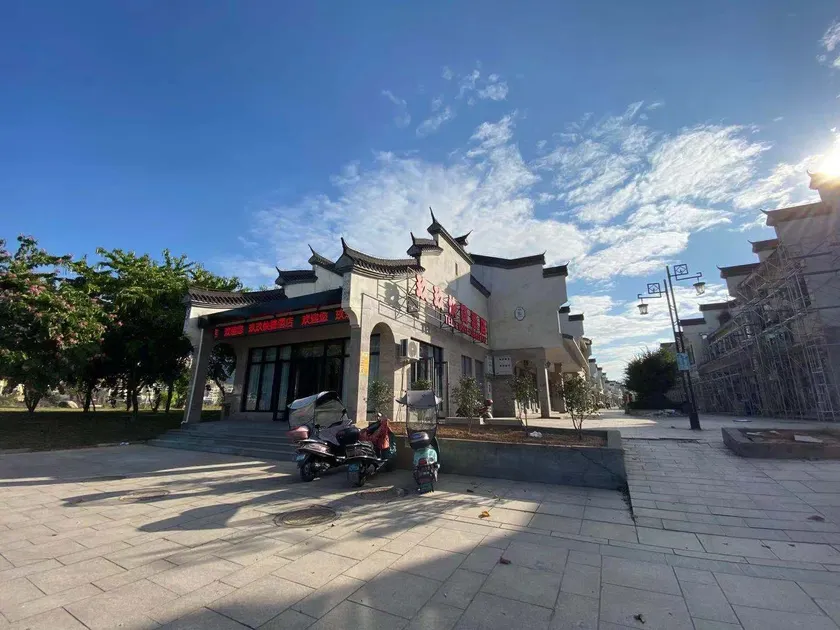 Jiujiu Business Hotel, Songshan Town, Luoyuan County - Image 1