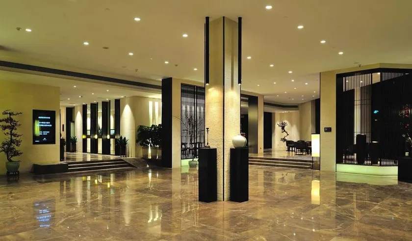 Emei Xueya Hotel - Image 1