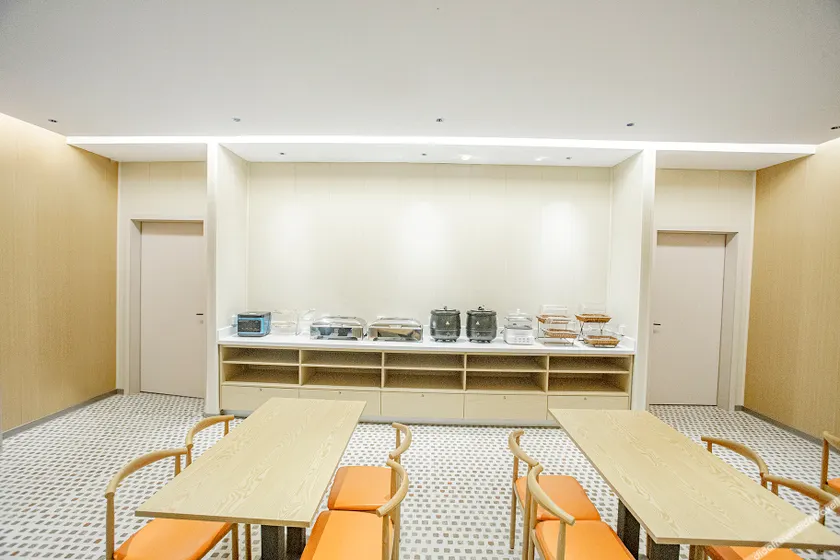 Thank Hotel Xingtai Lincheng New Bus Station - Image 1