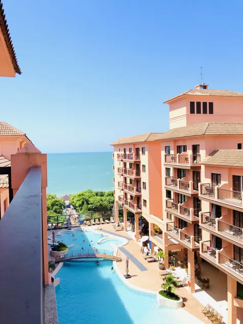 Estúdios Modernos em Resort pé na areia - Jurerê Beach Village JBVJR - Image 1