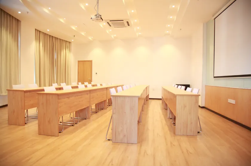 Xi Lu Hotel (Wuxi Luoshe Tianqicheng) - Image 1