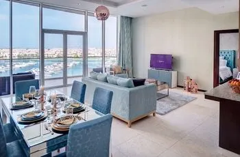 Tiara Residences by Dream Inn Dubai - Image 1