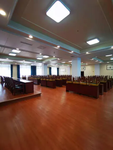 Tianyuan Hotel - Image 1