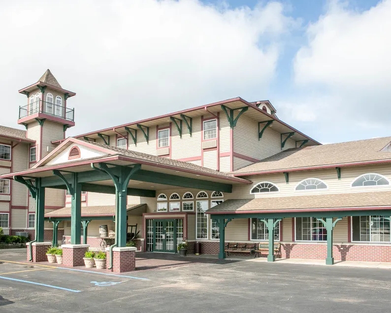 Comfort Inn Marshall Station - Image 1