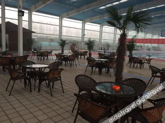 Yunquan ● Resort Hotel (Linzhou Qu Dong Road All-Area Tourism Visitor Distribution Center) - Image 1