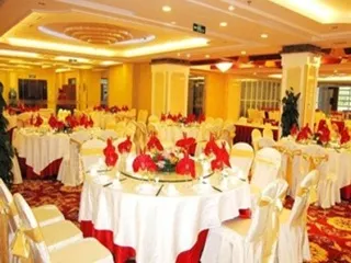 Erdos Xinniu Hotel - Image 1