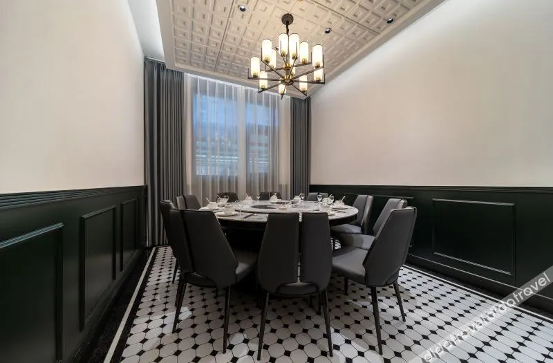 Yunshang Guanlan Art Hotel - Image 1