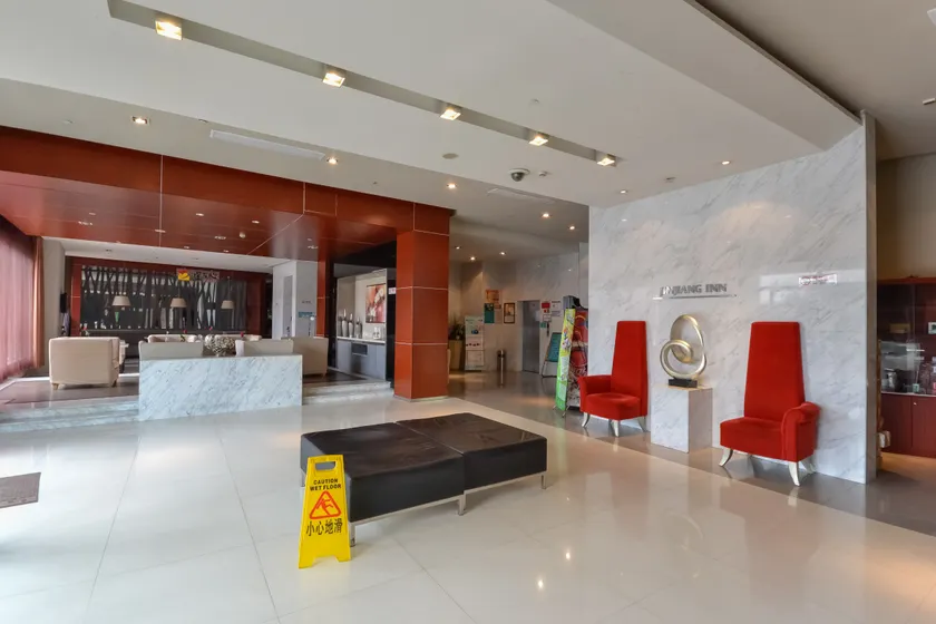 Jinjiang Inn Tiantai Passenger Center - Image 1