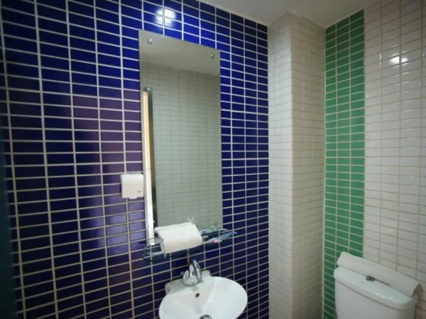 Hi Inn Taian Taishan - Image 1