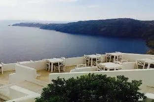 Rocabella Deluxe Suites And Spa - Image 1