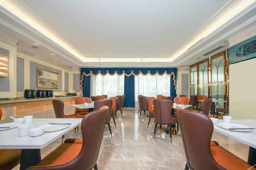 Vienna Hotel (Wuzhong Youyi West Road Branch) - Image 1