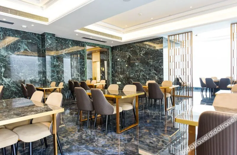 JiaLI Hotel - Image 1