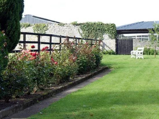 Bansha House - Image 1