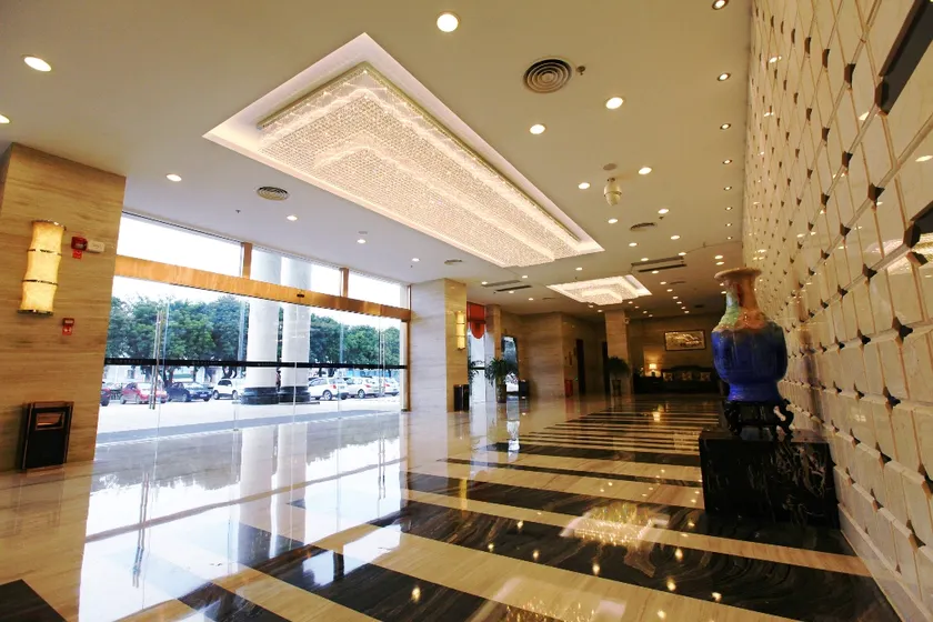 China Southern Airlines Pearl Hotel (Guilin two rivers and four lakes Vientiane City store) - Image 1