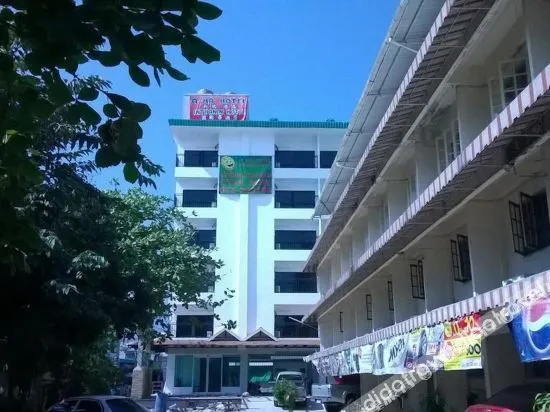 Inthanin Hotel - Image 1