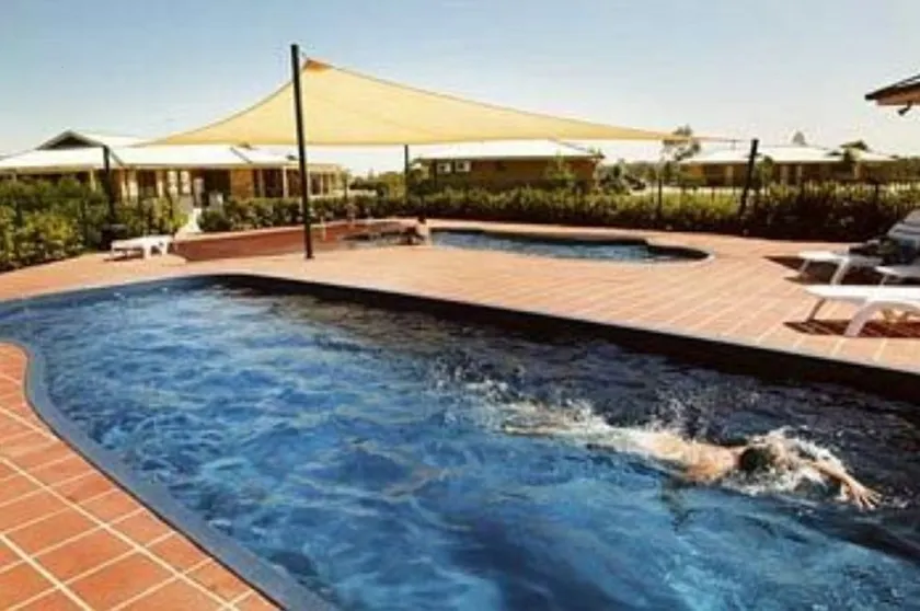 Potters Resort Hunter Valley - Image 1