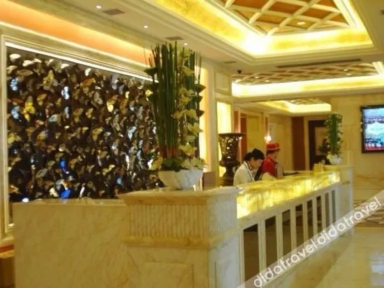 Malata Carrey International Hotel (Wuhan Textile University tanxinpei Park Subway) - Image 1