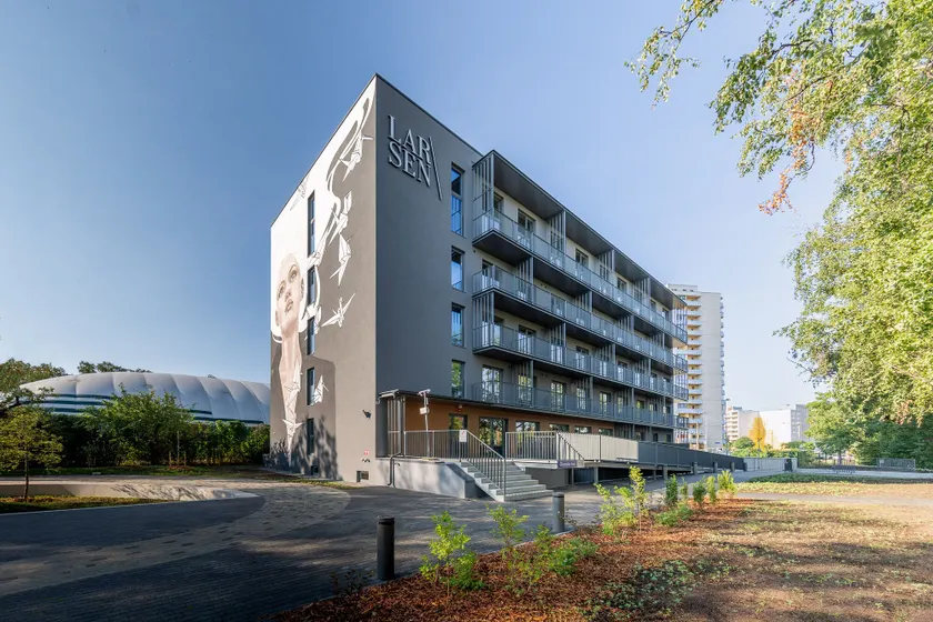 Rocca House by Larsen - Image 1
