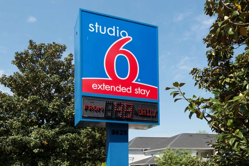 Motel 6 Duluth, GA- Atlanta- Gwinnett Place - Image 1
